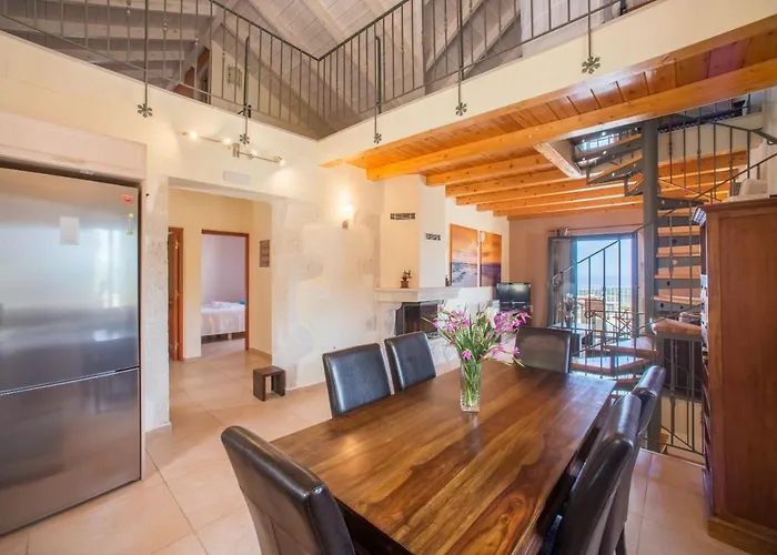 Villa Cretan View With Heated Swimming Pool