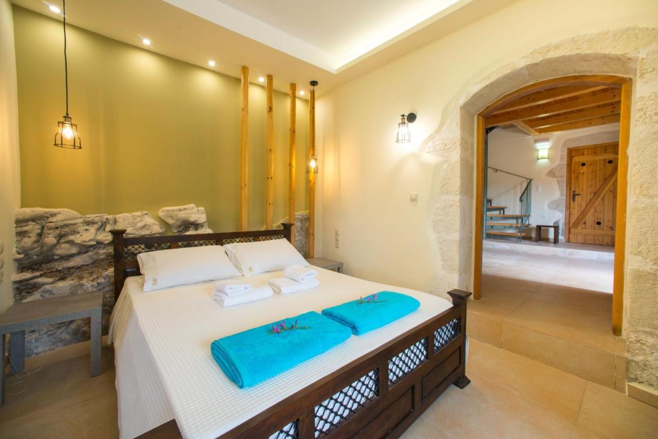 Villa Cretan View With Heated Swimming Pool *